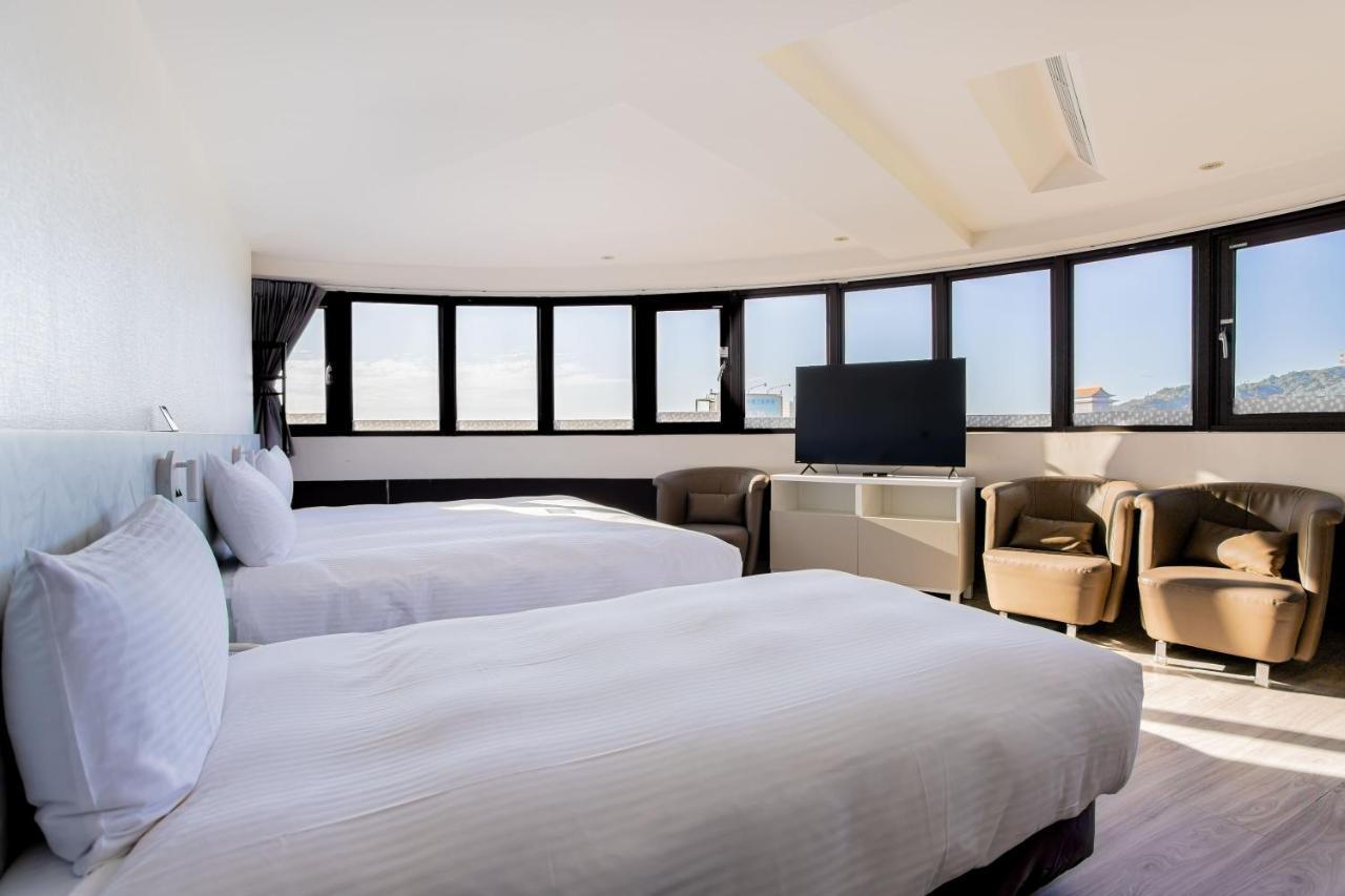 Hub Hotel - Songshan Airport Branch Taipei Eksteriør billede