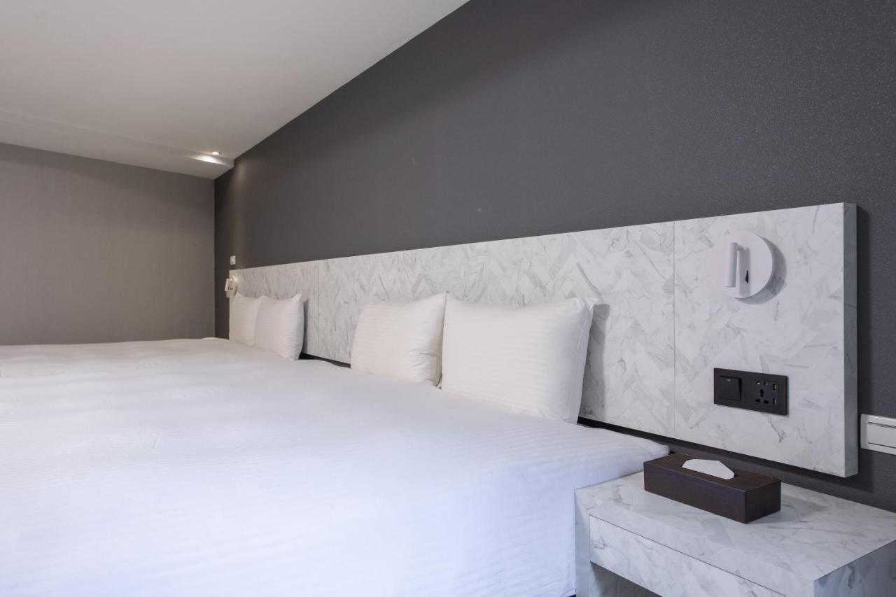 Hub Hotel - Songshan Airport Branch Taipei Eksteriør billede