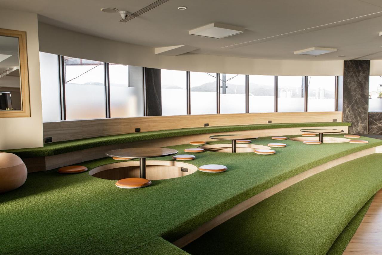 Hub Hotel - Songshan Airport Branch Taipei Eksteriør billede