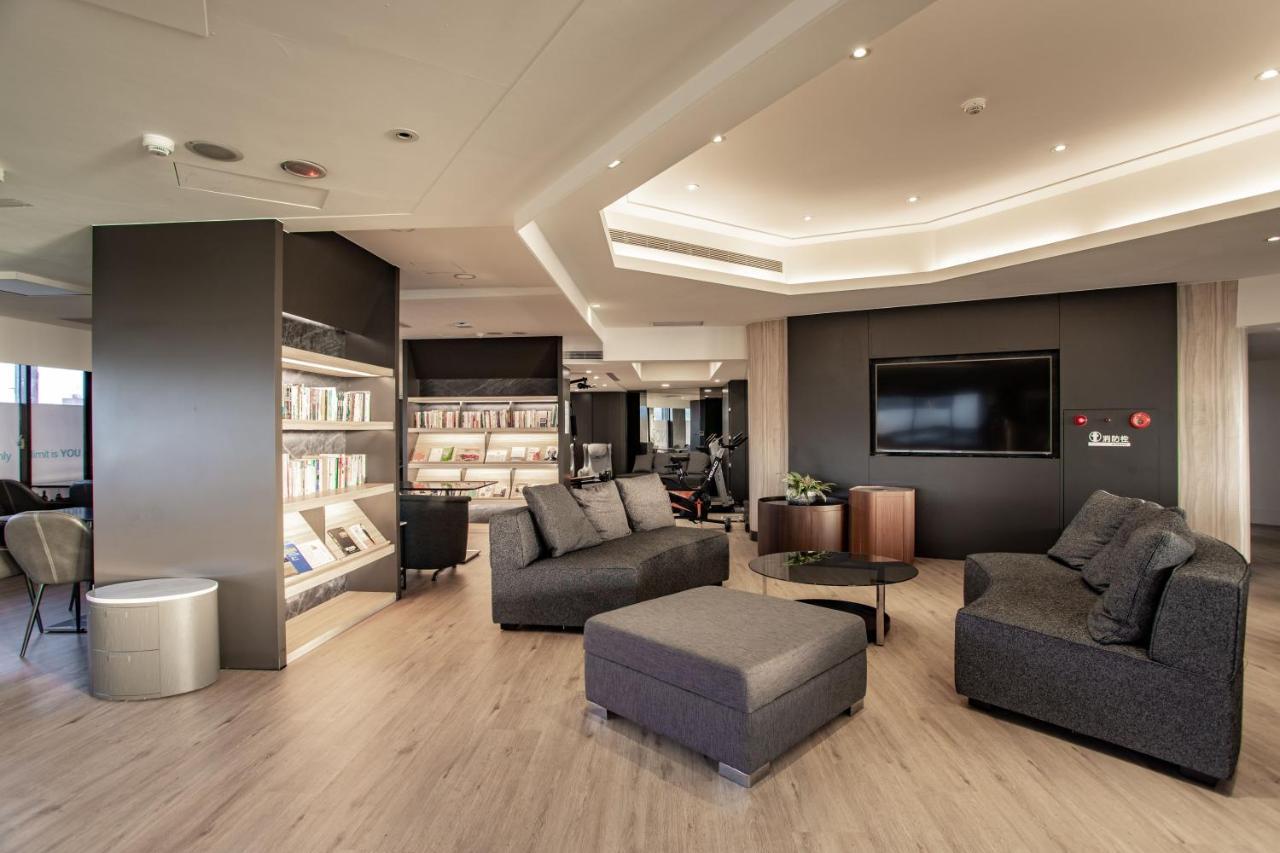 Hub Hotel - Songshan Airport Branch Taipei Eksteriør billede