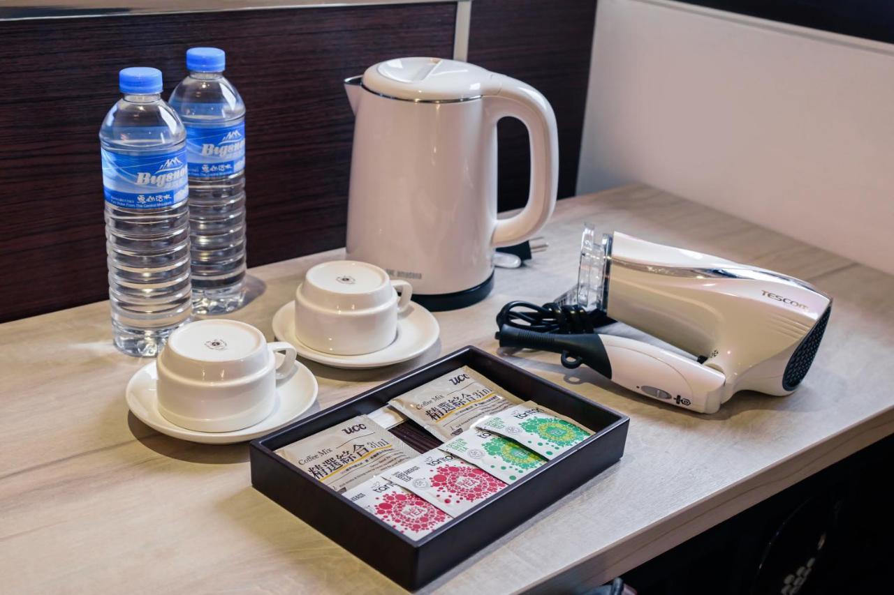 Hub Hotel - Songshan Airport Branch Taipei Eksteriør billede